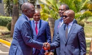 PS Raymond Omollo welcoming H.E President William Ruto at KSG for the Launch of the NPS, NYS and Prisons Taskforce report. 